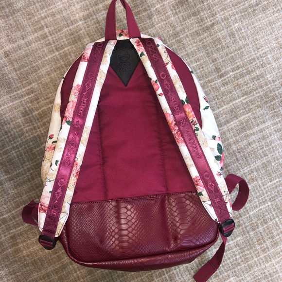 Paris Life Cayler & Sons backpack - Picture 7 of 8